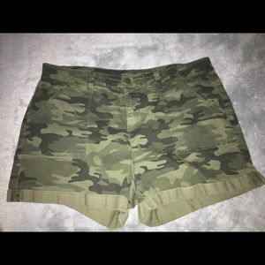Camouflage shorts